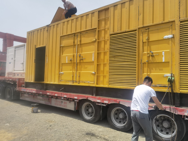 睢县发电机出租100KW发电机需要什么规格的电缆线？
