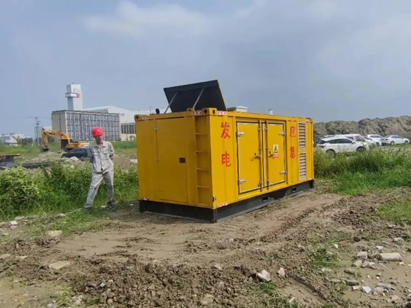 睢县200KW柴油发电机机组每小时的油耗量受哪些因素影响？